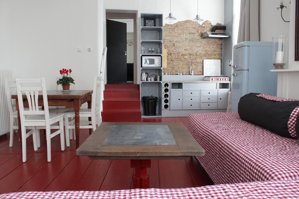 B & B Het Lemstra Hus Харлинген Экстерьер фото